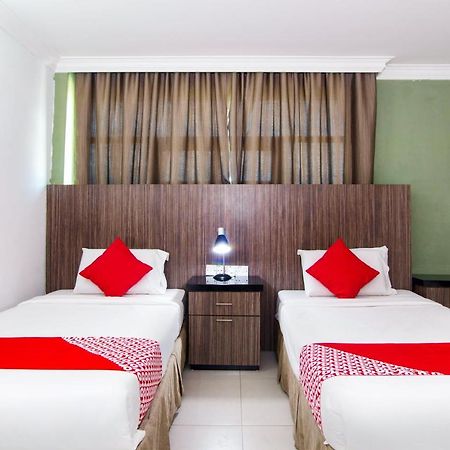 Crystal City Hotel Kuantan Exterior foto